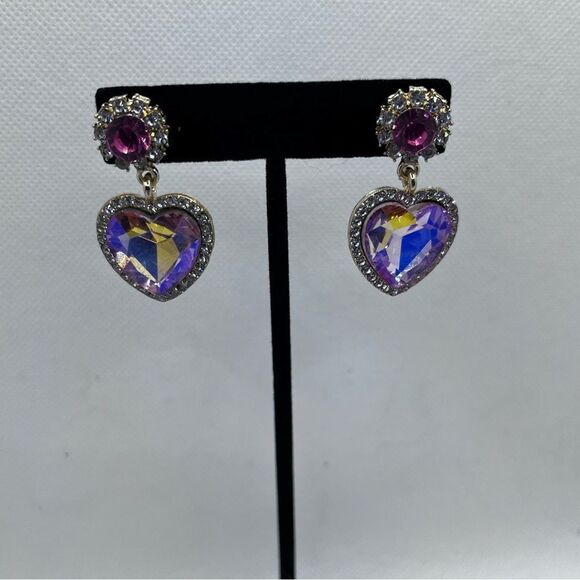EARRINGS! Betsey Johnson Heart Drop Earrings BNWT Pink & Purple Gemstone earring - Picture 5 of 5